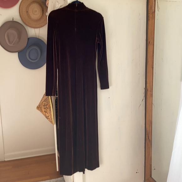 Mica - Picture 3 of 5